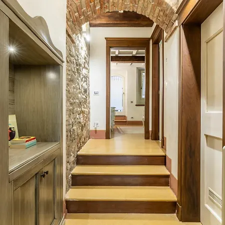 2 Minuti Dal Duomo - Parcheggio Free A 3 Minuti Apartmán